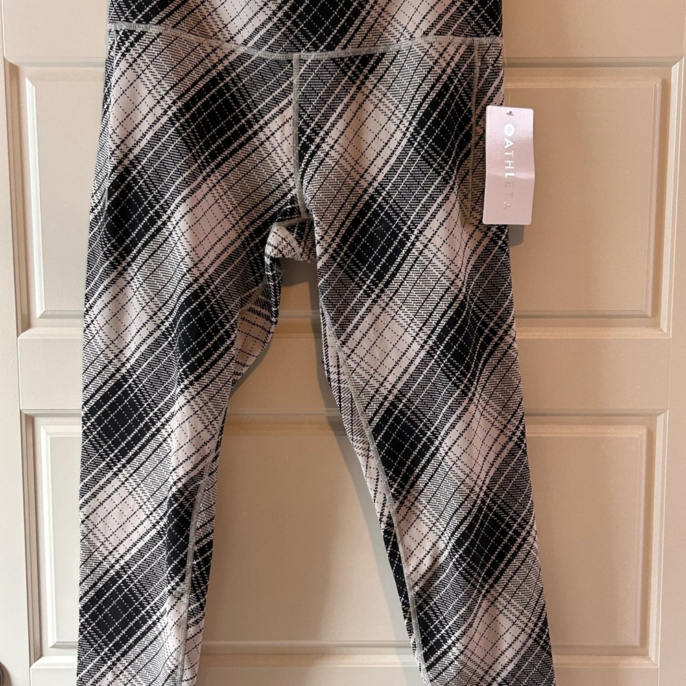 Athleta Salutation Stash Textured Tight - Picture 4 of 6